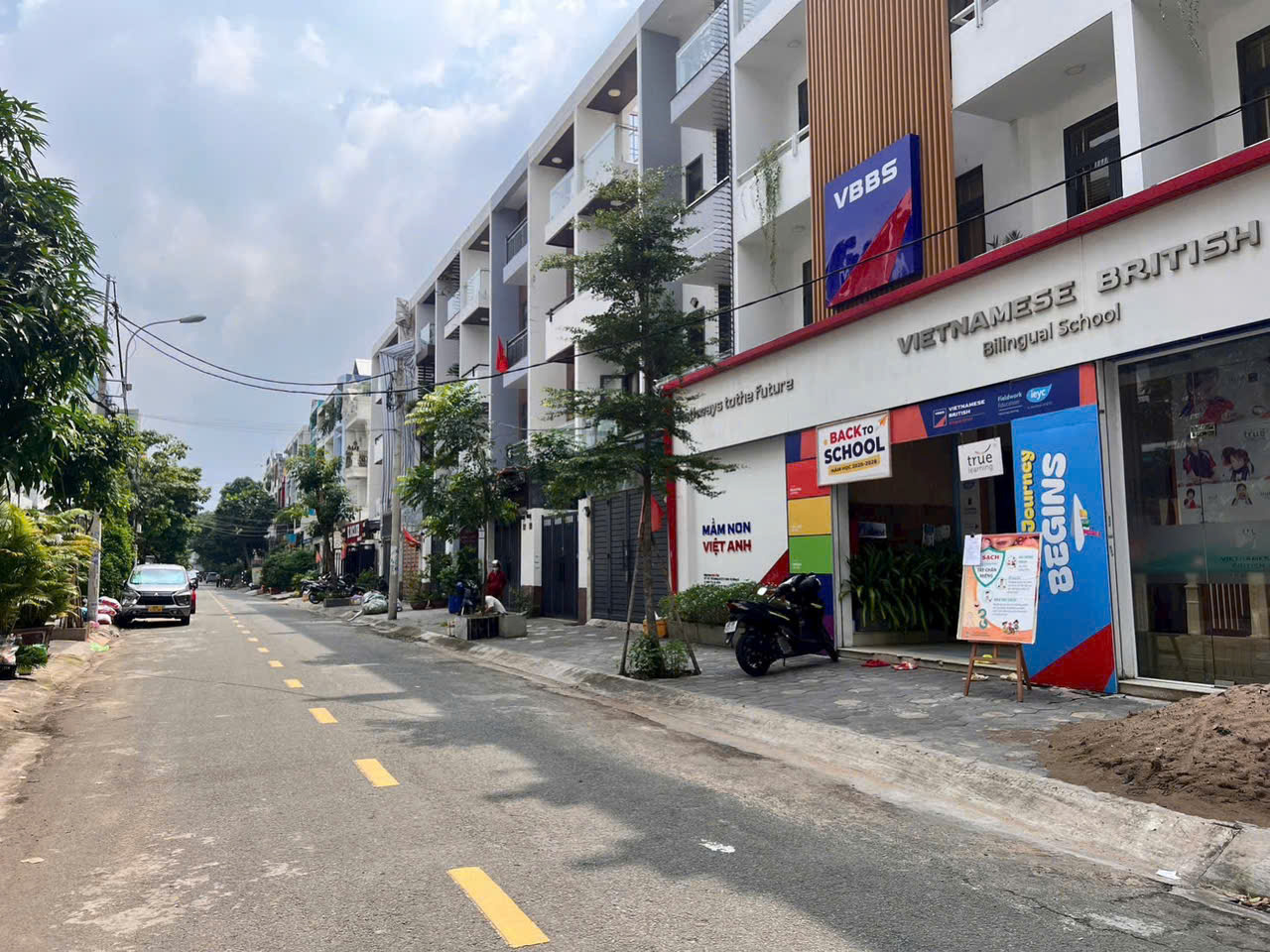 BÁN TOÀ NHÀ - MT ĐƯỜNG LÊ LĂNG ( 13,8X20,5M) 4 LẦU. PHÚ THỌ HOÀ,TÂN PHÚ