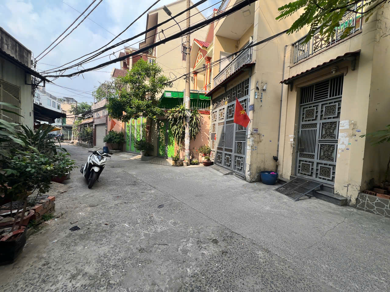 ⛺️ BÁN ĐẤT TẶNG BIỆT THỰ – NGANG 7M HIẾM ĐƯỜNG ĐÌNH NGHI XUÂN GẦN NGÃ 4 BỐN XÃ GIÁP QUẬN 6