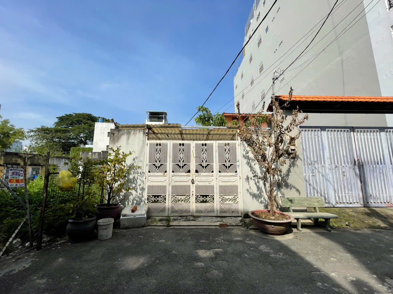 BÁN NHÀ HẺM XE HƠI ĐƯỜNG LÊ VĂN QUỚI THÍCH HỢP XÂY CĂN HỘ DỊCH VỤ - 5X30M - GIÁ 9,2 TỶ