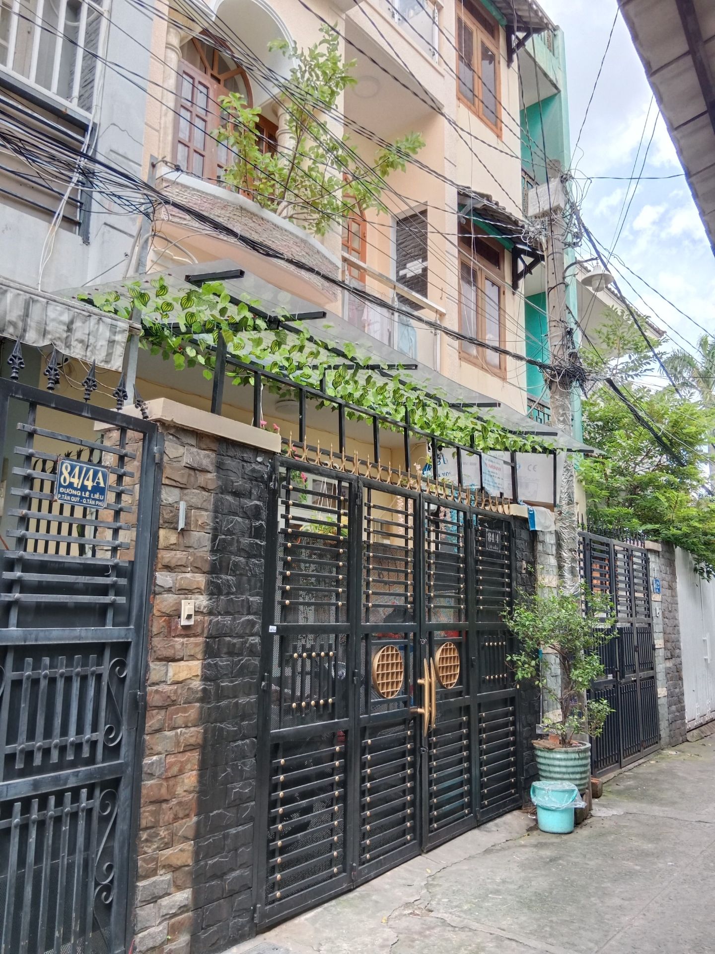 Bán nhà hẽm Đường Lê Liễu ( 4x13m) 2 lầu . Giá 6,5 tỷ - Gần Aeon Mall