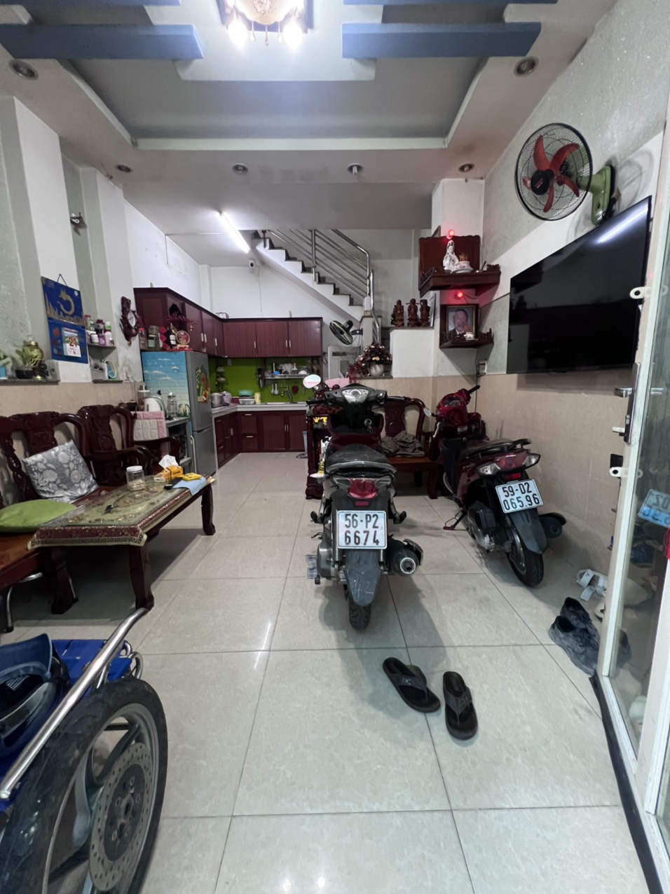 Bán Nhà 3 Lầu DT: 4x7m Hẻm 1/ Đường Vườn Lài, P. Phú Thọ Hòa, Giá: 5.3 tỷ