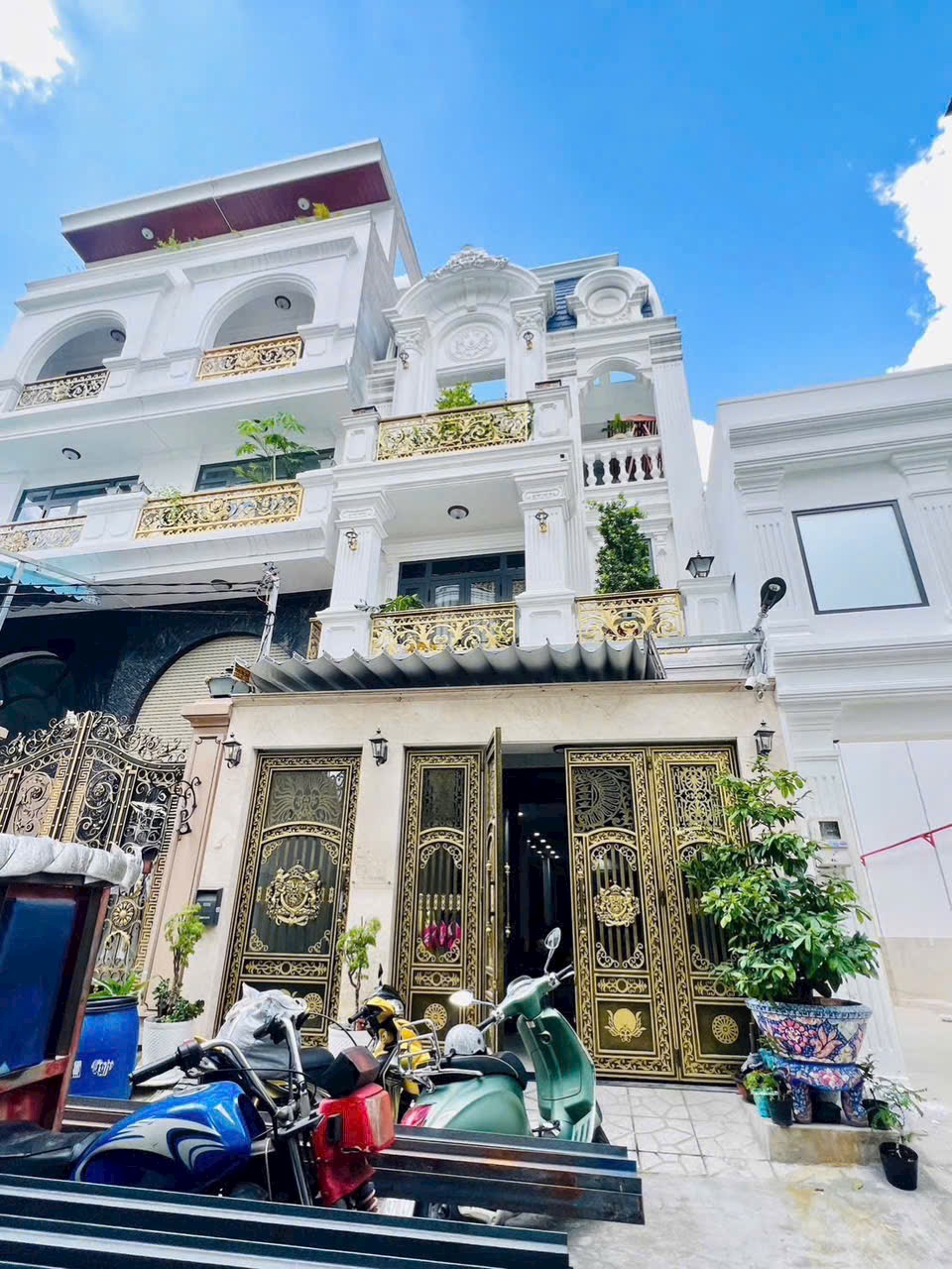 CĂN NHÀ 4 TẦNG KẾT HỢP KINH DOANH CHDV- ĐƯỜNG PHAN ANH CÓ SẴN DÒNG TIỀN 50TR/ THÁNG – HẺM XE HƠI 8M