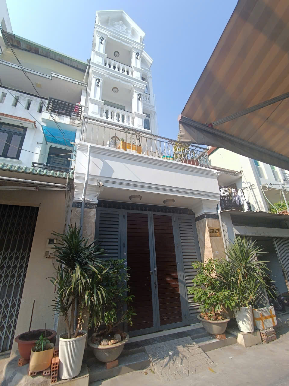 Bán nhà hẻm xe hơi thông đường Bờ Bao_P.Sơn Kỳ_Tân Phú, Nhà mới 4.1x17.5m, 3 lầu, ST, Giá: 9 tỷ