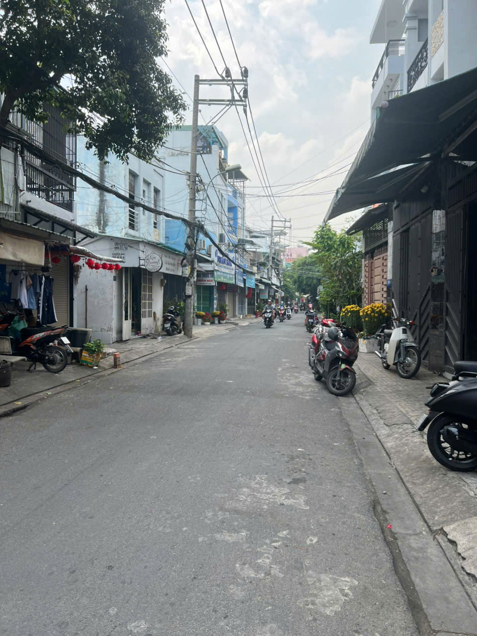 bán nhà hẻm nhựa 8m Vườn Lài 4x15m 1 lầu giá 8.2 tỷ TL