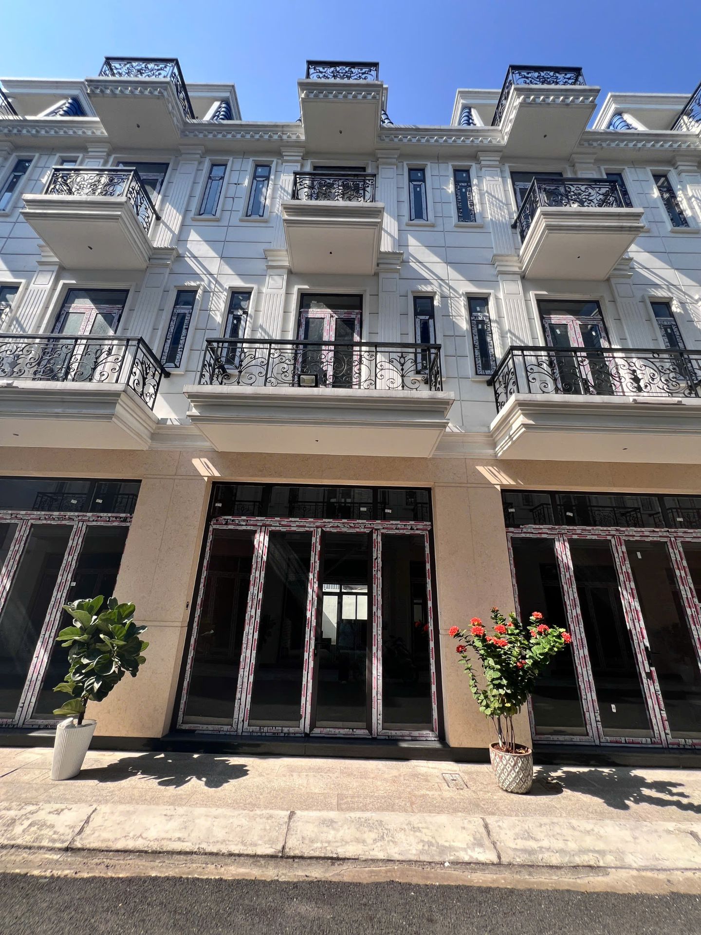 🔴 NHÀ ĐẸP HẺM 8M TRỊNH ĐÌNH TRỌNG (TÂN PHÚ) - 4 TẦNG - 11.5 TỶ 🔴