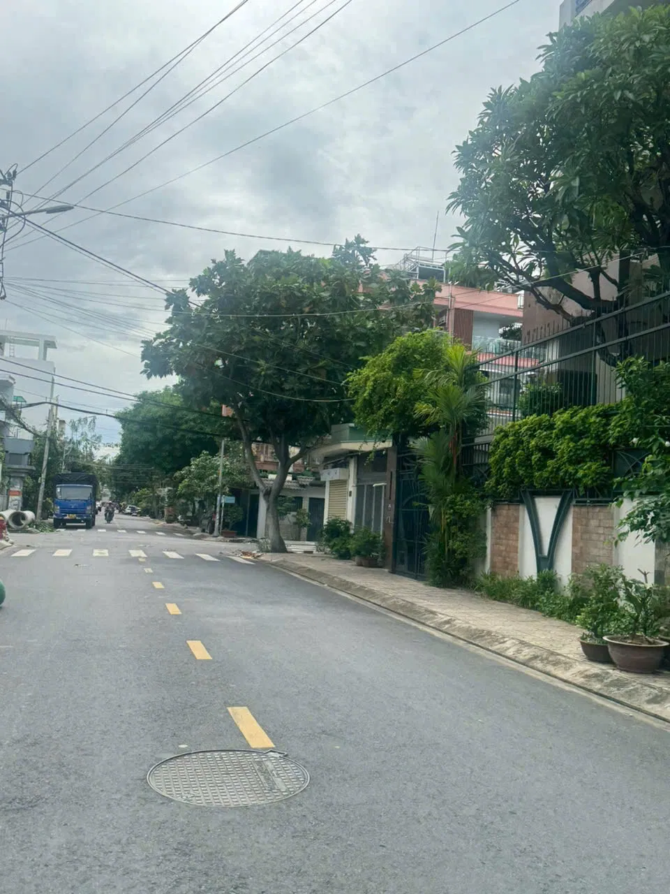 Nhà mặt tiền đường LÊ NIỆM, PHƯỜNG PHÚ THẠNH, (4x20m Cấp 4), ngay Nguyễn Sơn - Giá tốt 9.5 tỷ