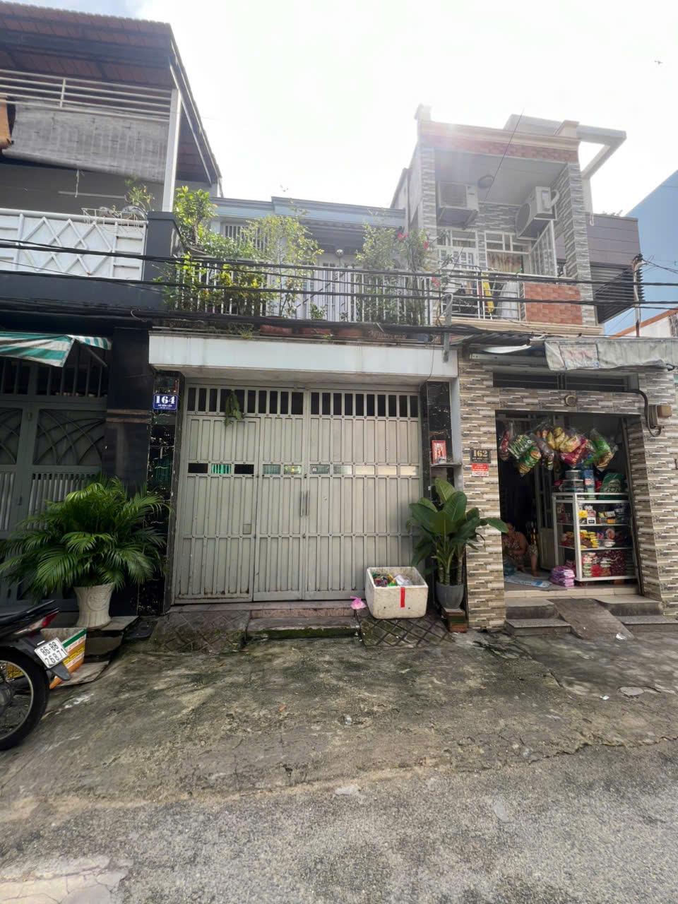 Mặt tiền Nội Bộ Đường ĐÔ ĐỐC LỘC_P.Tân Quý_Tân Phú, 1 lầu, DT: 3.6x25m, NH7m, Giá chốt 7.6 tỷ tl