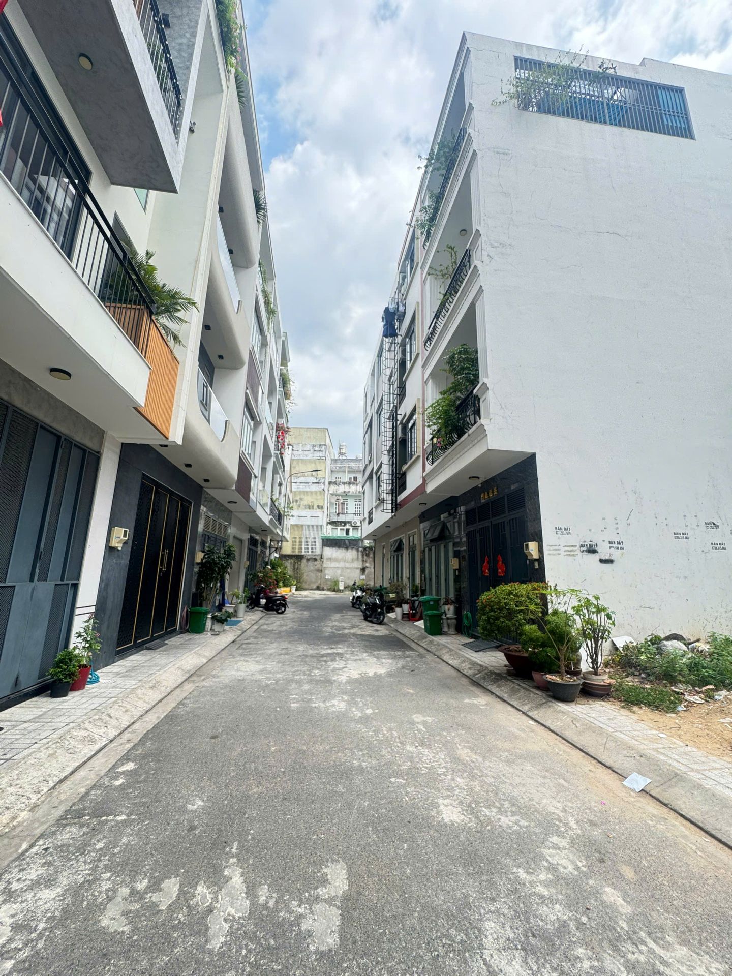 bán lô đất (4x16m công nhận 64m2 vuông vức) hẻm nhựa 8m Vip Tân sơn Nhì 8.5 tỷ tl