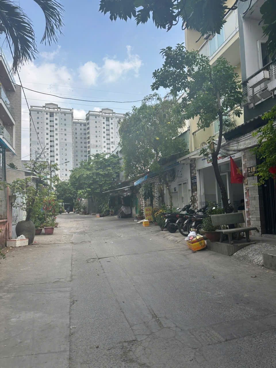 Mặt Tiền HIỀN VƯƠNG - PHÚ THẠNH ( 4x16m, 2.5 Tấm Mới ) 3PN Khép Kín - RẺ Chỉ Có 6.66 Tỷ TL