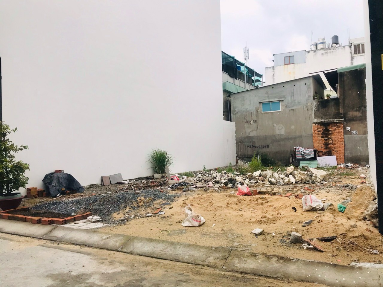 ( Đất trống ) khu biệt thự 156 Nguyễn Hữu Dật ( 4x15m ),hẽm nhựa thông 7m