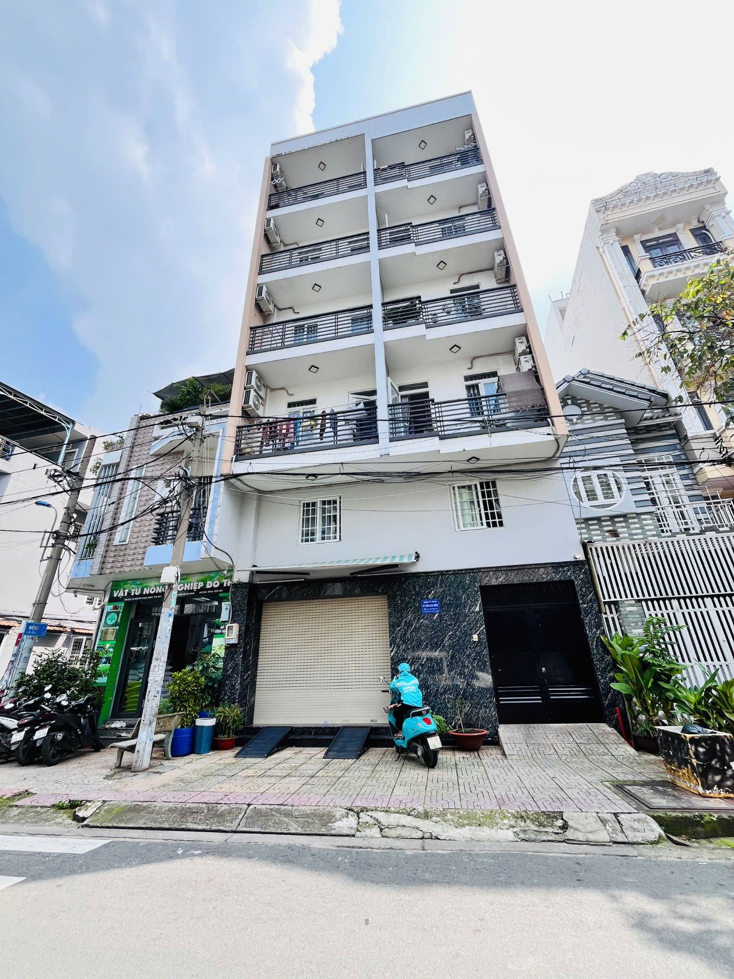 🏢 CHDV KHU TÂN HƯƠNG – 8x18.75m – THU NHẬP 150TR/THÁNG – GIÁ 34 TỶ TL