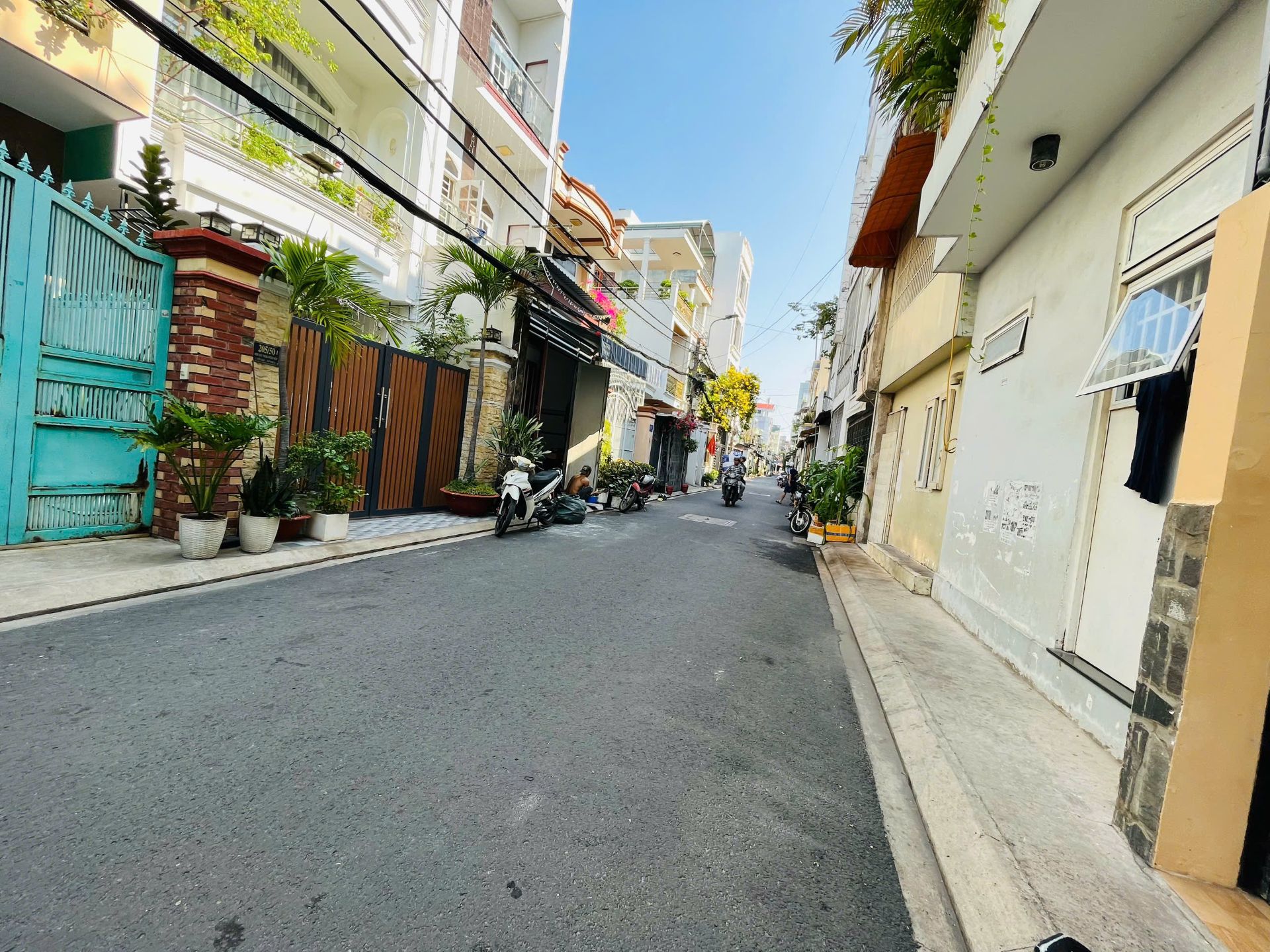 🏠 Bán Nhà Hẻm 6m Thoại Ngọc Hầu, Tân Phú - 4mx17.5m, 3 Lầu, Giá 9,2 Tỷ 🔹