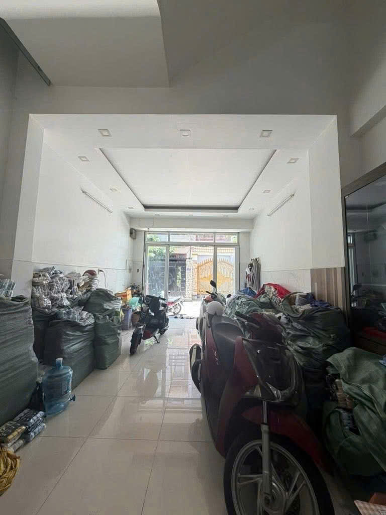 🏠 Bán Nhà Mới Đúc 3 Lầu HXH 5m Đỗ Thừa Luông, Tân Phú, 4.05mx12m, giá 8.5 Tỷ