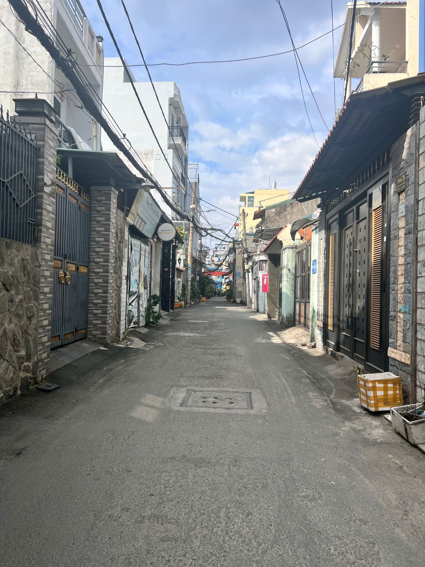 🔹 Bán Nhà Hẻm Xe Hơi Gò Dầu, Tân Phú, 4.25mx13m, Giá 5.8 Tỷ, Nhà Cấp 4 🔹 🏠