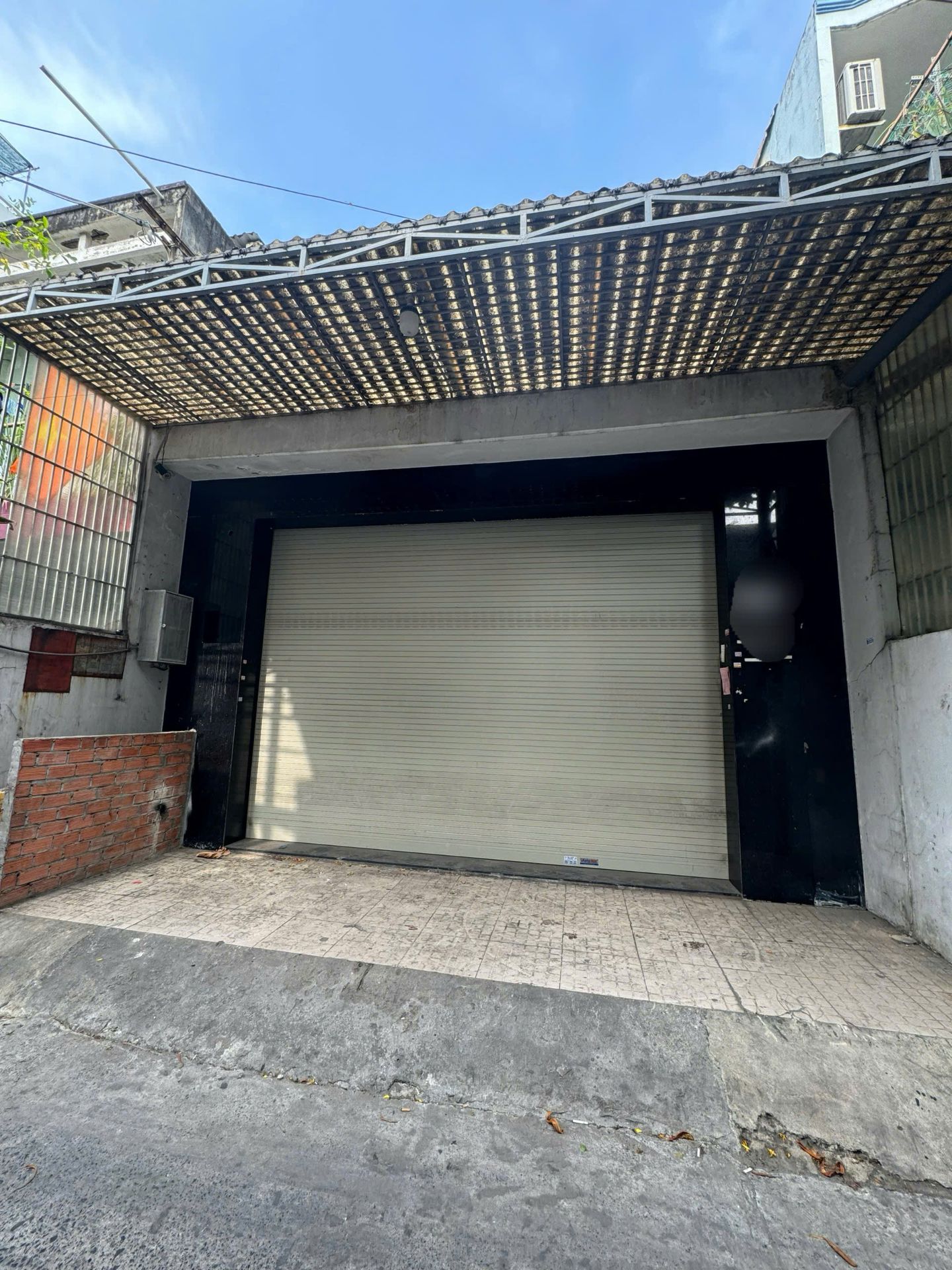 Bán nhà hẽm Đường Nguyễn Quang Diêu ( 5,8x14,5m) cấp 4.Giá 6,8 tỷ,gần chợ Tân Hương