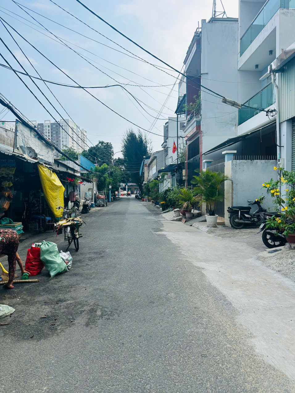 Hẻm xe hơi Thoại Ngọc Hầu – 4x16m – Nhà 1 lầu – Giá 7.5 tỷ