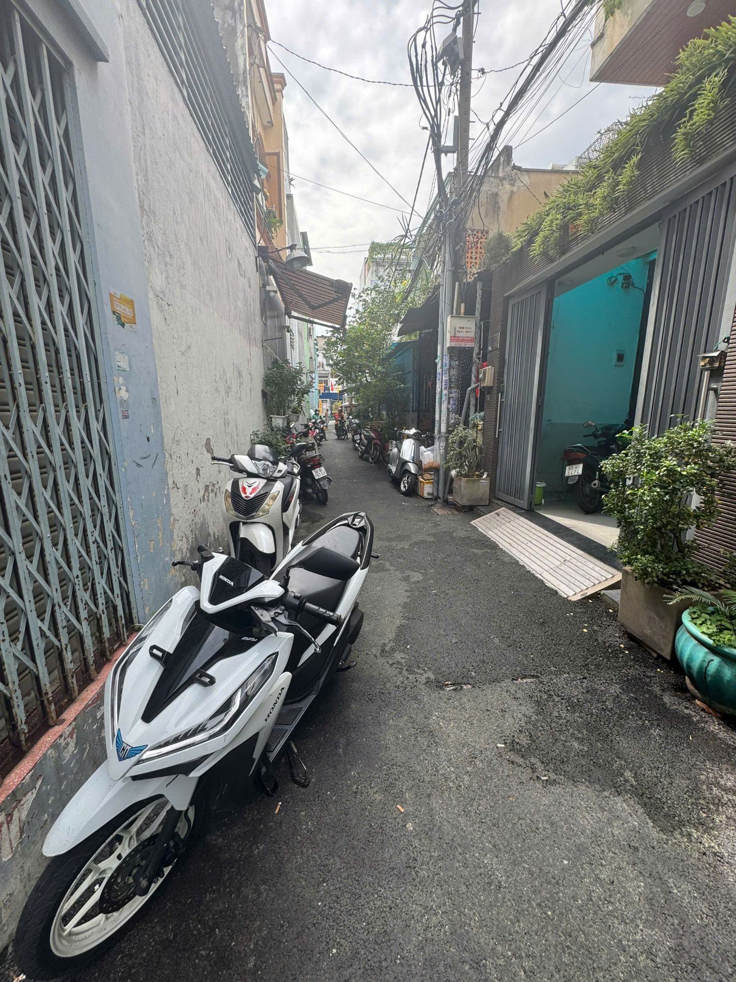 Bán Nhà Hẻm Đẹp Đường Đoàn Giỏi, 4.05x15.3, nhà 1 Trệt 2 Lầu