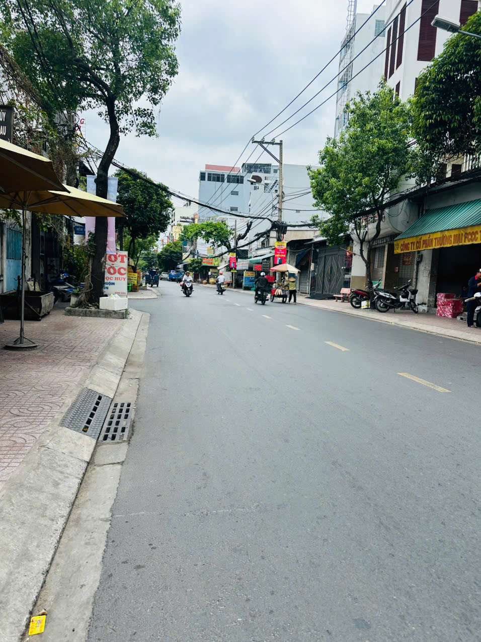 Mặt tiền ở và Kinh Doanh Cầu Xéo_P.Tân Sơn Nhì, 3 lầu_Sân Thượng, DT: 5x30m, Giá: 27.5 tỷ tl