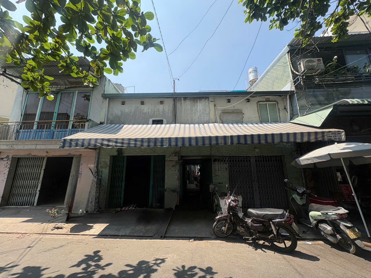 🔥BÁN NHÀ MÃ LÒ kế bên Tân Kỳ Tân Quý– DT 8×15.5M – CẤP 4 – 2 SỔ RIÊNG – HẺM 7M – GIÁ 9.8 TỶ TL