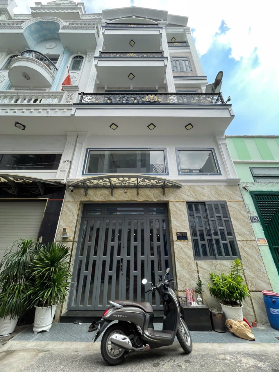 NHÀ 4 TẦNG HẺM NHỰA 8M – NGANG 6M HIẾM – GIÁ 7.5 TỶ! • Diện tích: 6 × 9m (ngang lớn 6m – cực hiếm)