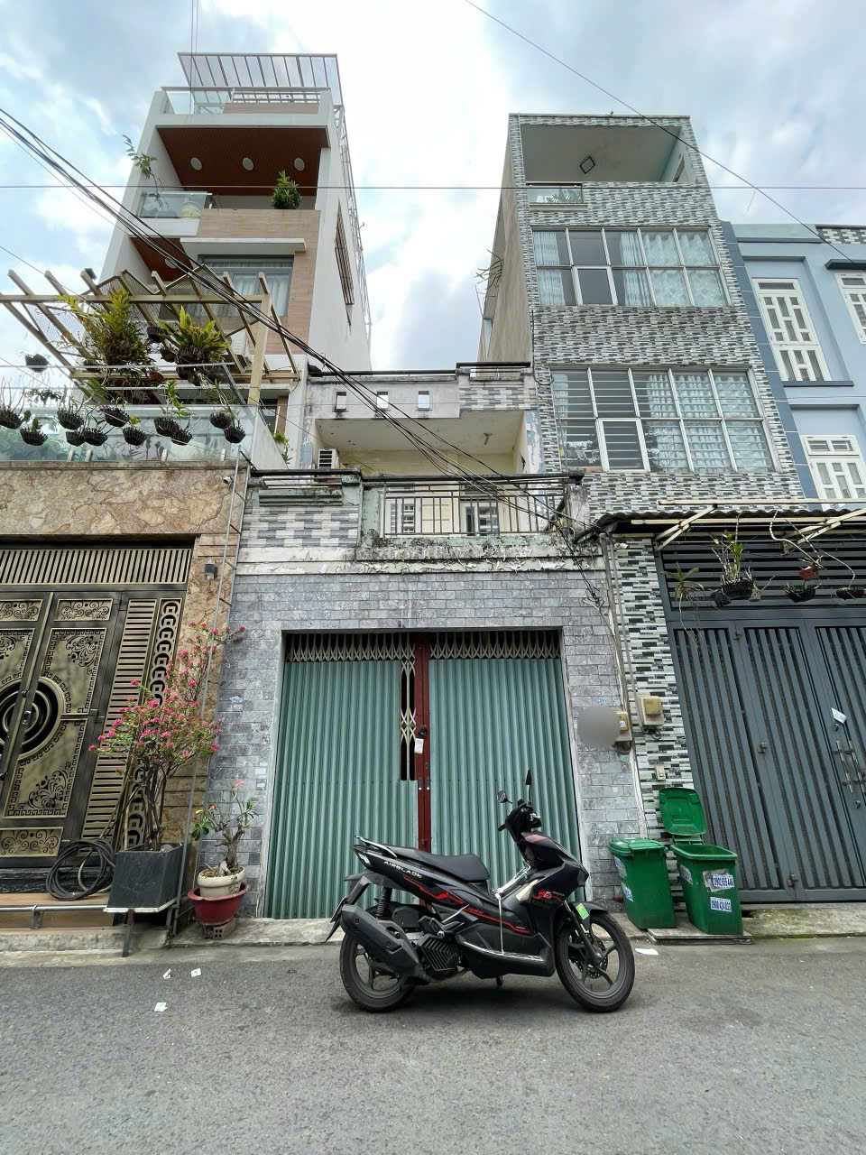 BÁN NHÀ HẺM 6M THÔNG ĐƯỜNG TÂN KỲ TÂN QUÝ - 4X12M - 1 LẦU NHÀ NÁT - GIÁ BÁN 5,15 TỶ