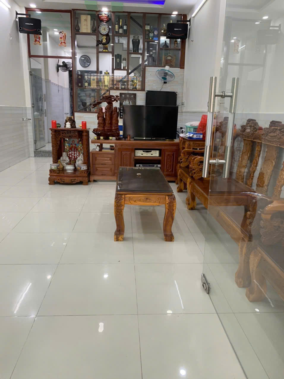 Hẻm 5m thông đường Tân Hương P Tân Quý Dt 4mx14m 2 lầu đúc giá 7,4 tỷ