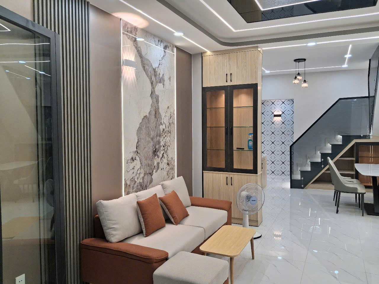 🏠 Bán Nhà Hẻm Lê Văn Quới, Bình Tân - 3.9x10m, 5 Tỷ, 1 Lầu