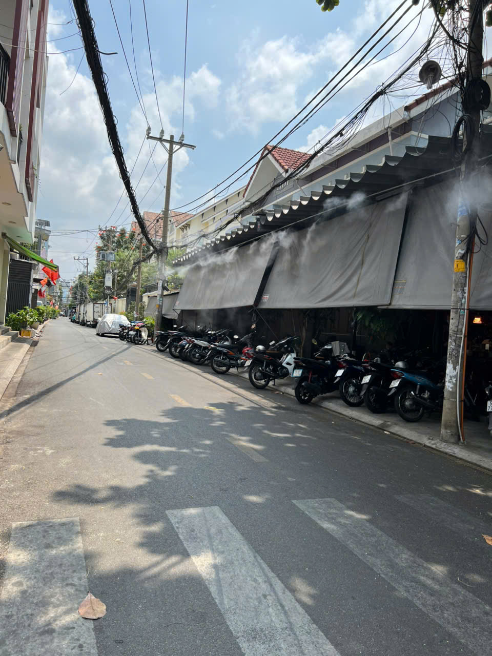 Bán nhà mặt phố tại Cao Văn Ngọc, Phú Trung, Q.Tân Phú, 9 tỷ VND DT 4.1X20m, 82 m2, Chính chủ
