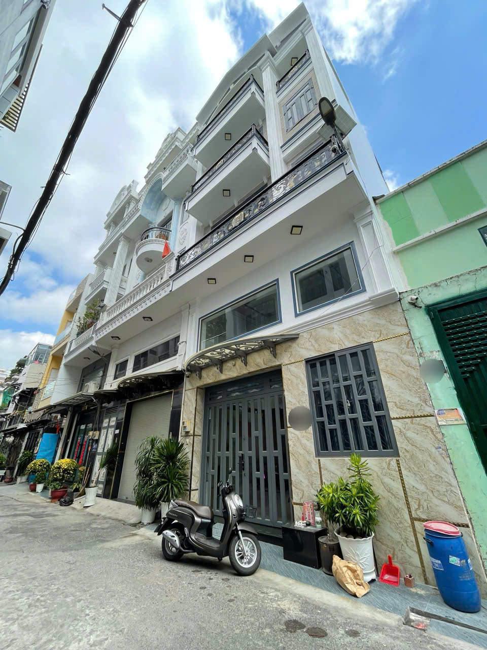 BÁN NHÀ 4,5 TẤM KHU LÊ VĂN QUỚI – HẺM NHỰA 8M, KHU NHÀ LẦU LIỀN KỀ – 6 x 9m – GIÁ BÁN 7,5 TỶ