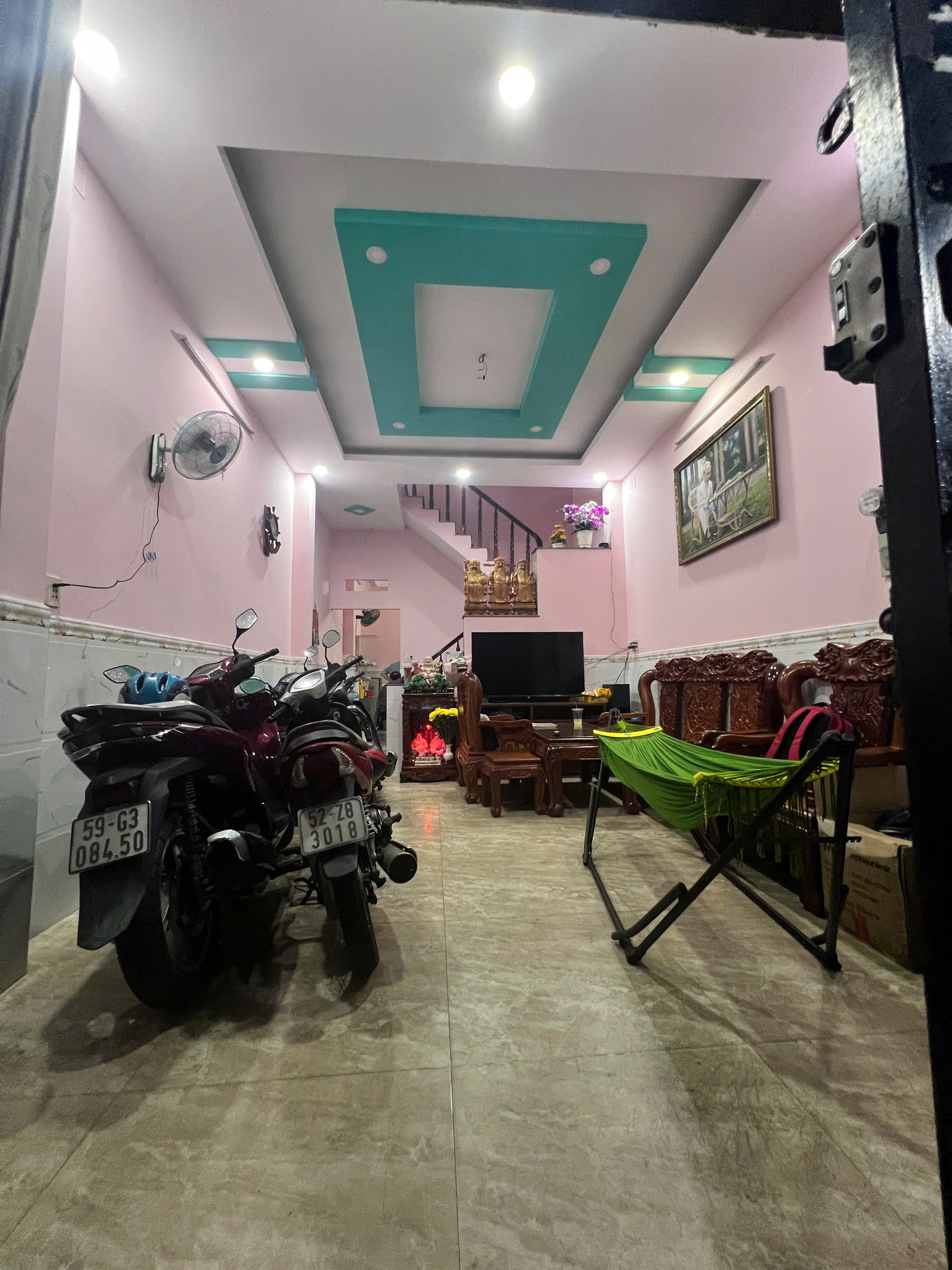 Bán nhà hẽm thông 1/ Vườn Lài,P Tân Thành ( 4x13m ) 2 lầu,sân thượng Giá 7,3 tỷ