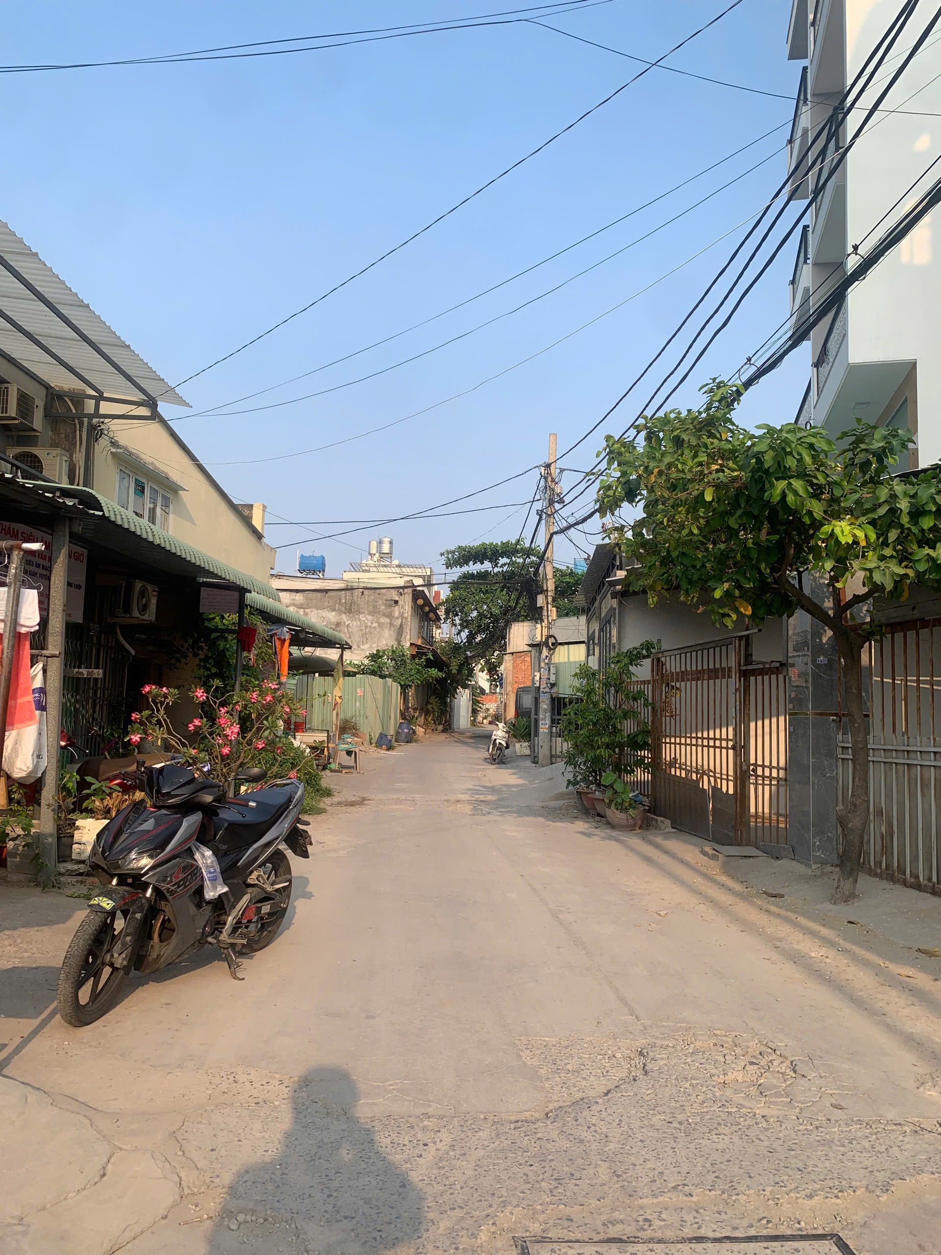 ĐẤT ĐẸP 4x22M – HẺM 5M ĐƯỜNG 26/3 – GẦN AEON TÂN PHÚ, GIÁ 5.3 TỶ! • Diện tích: 4 × 22m (88m² )