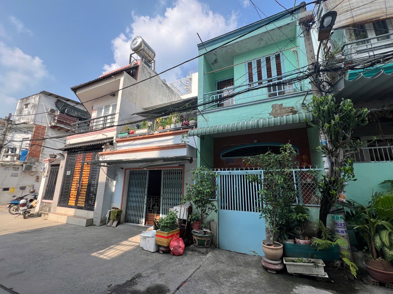 BÁN NHÀ ĐƯỜNG TÂN HOÀ ĐÔNG - HẺM XE HƠI - 4X10M - 1 LẦU - GIÁ 4,7 TỶ