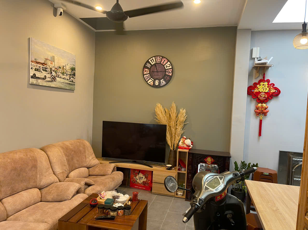 Bán Nhà Cấp 4 DT: 3.2x11.5m MT Đường Phạm Quý Thích, P. Tân Quý, Giá: 9.9 tỷ