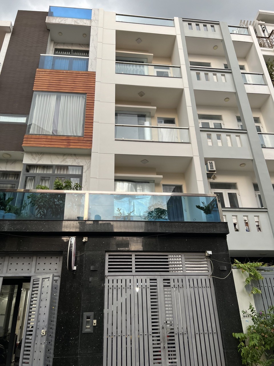 🔥 NHÀ ĐẸP TÂN KỲ TÂN QUÝ (4X16.5M) - 3 LẦU - KHU ĐỒNG BỘ CÓ CÔNG VIÊN - SÁT AEON MALL - 10.7 TỶ