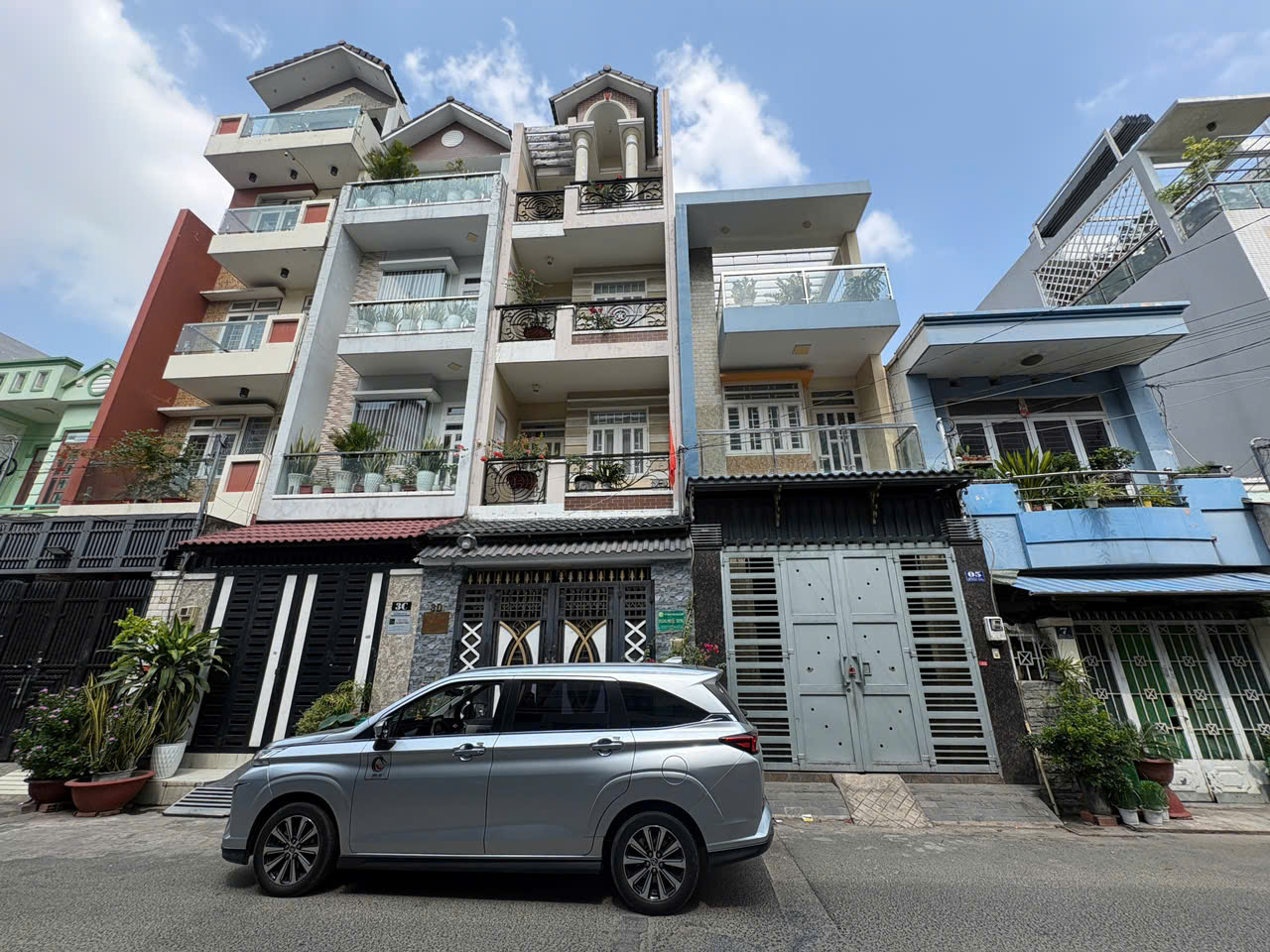 BÁN NHÀ MẶT TIỀN KINH DOANH ĐƯỜNG SỐ 22 - KHU LÊ VĂN QUỚI - 4X16,6M - GIÁ 8,1 TỶ