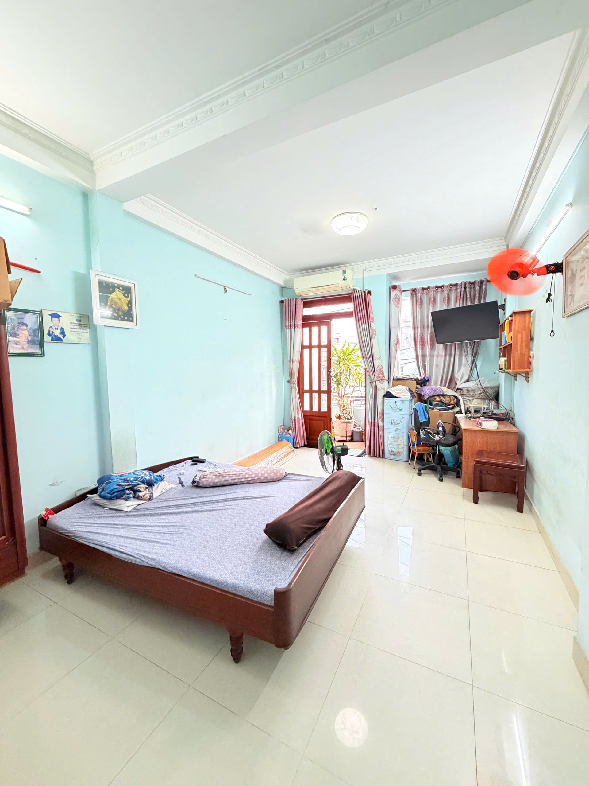 Bán Nhà 2 Lầu DT: 4x17.3m MT Đường Cách Mạng, P. Tân Thành, Giá: 9.6 tỷ