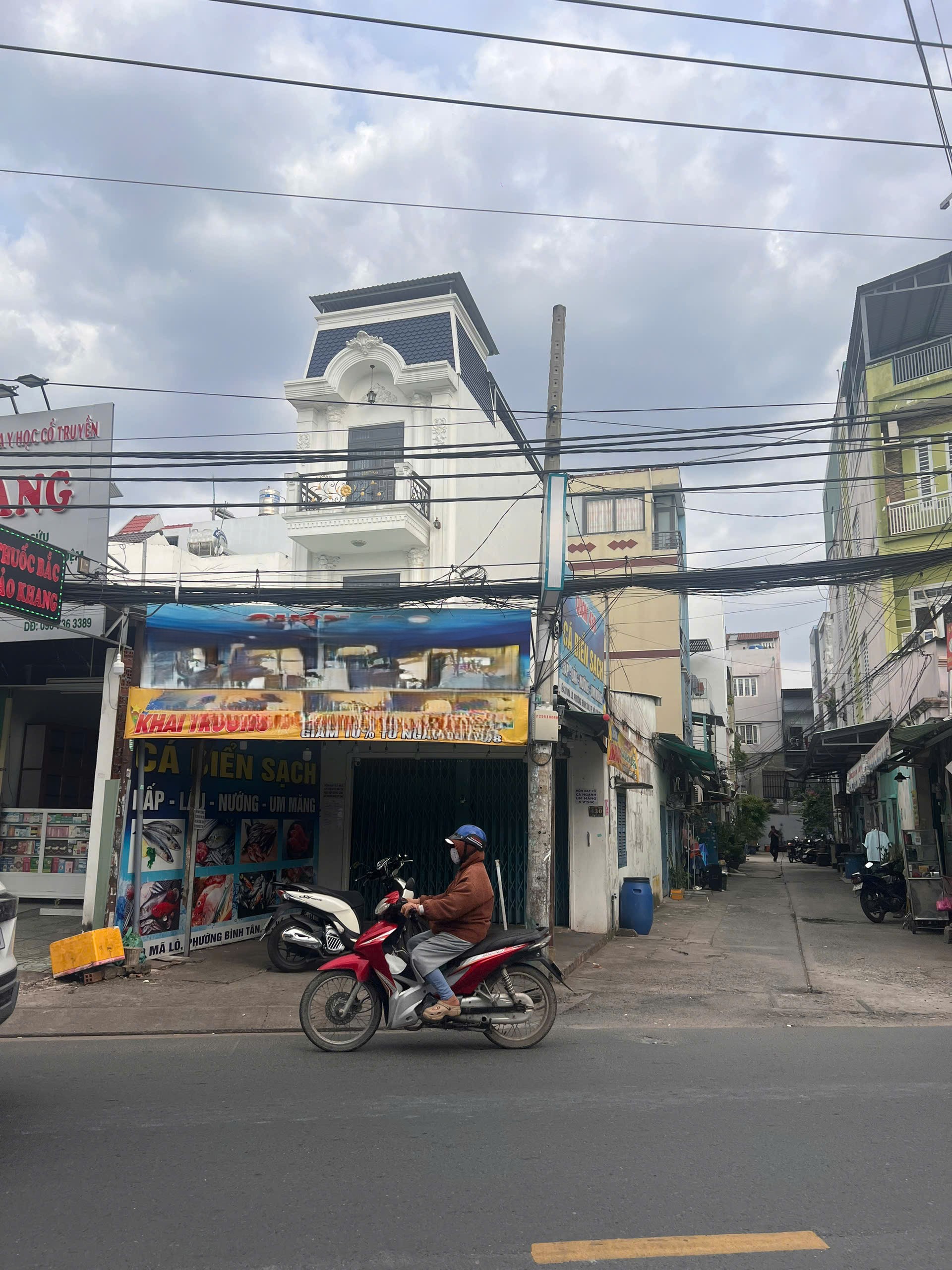 🔥 MT MÃ LÒ (4X28M) - CĂN GÓC ĐỦ LỘ GIỚI - TIỀM NĂNG XÂY MỚI - GIÁ 10.4 TỶ 🔥