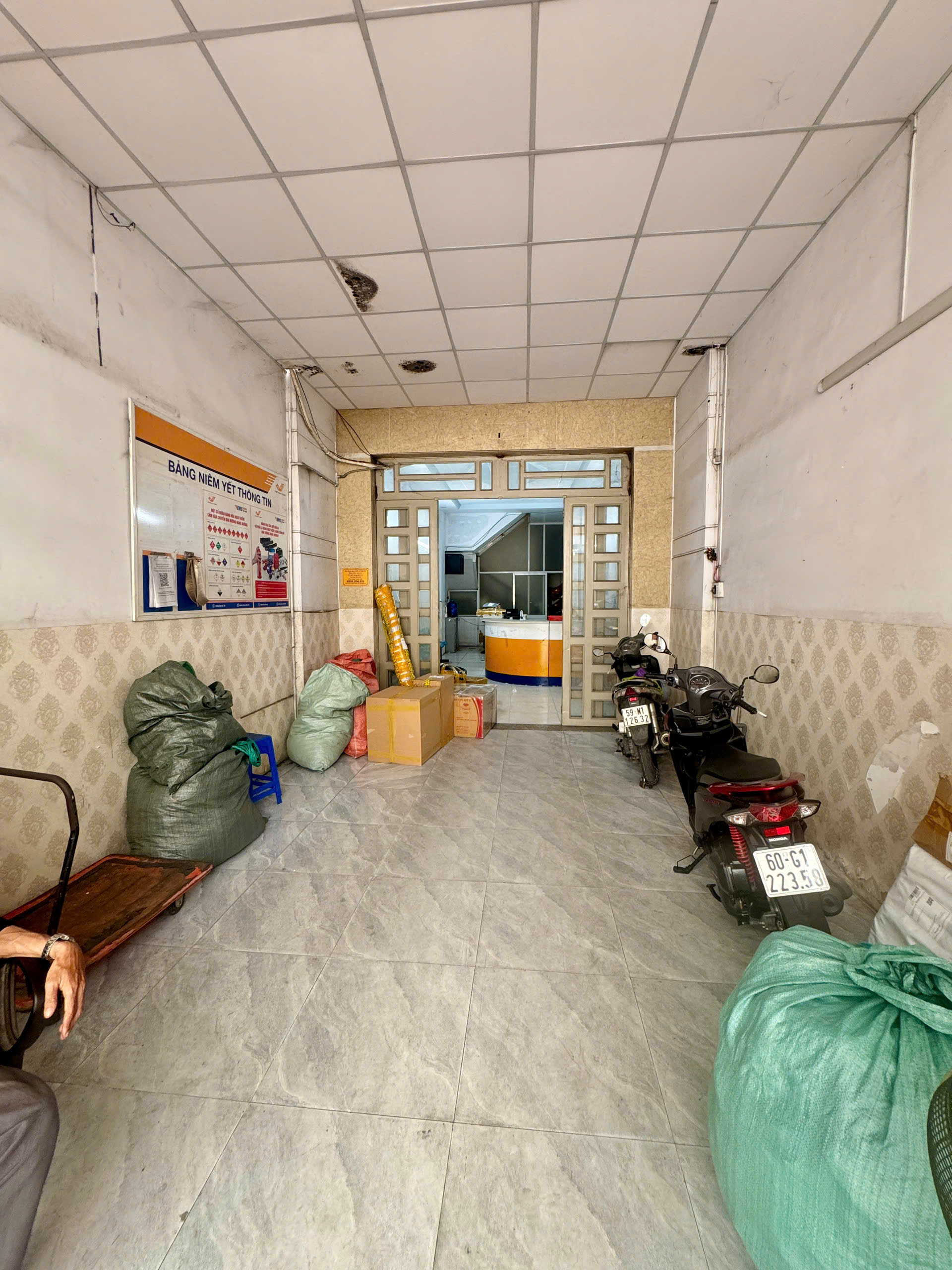 🏠 Bán nhà mặt tiền đường Mã Lò, Bình Tân, 4x25m, giá 13,5 tỷ, 1 lầu 🏠