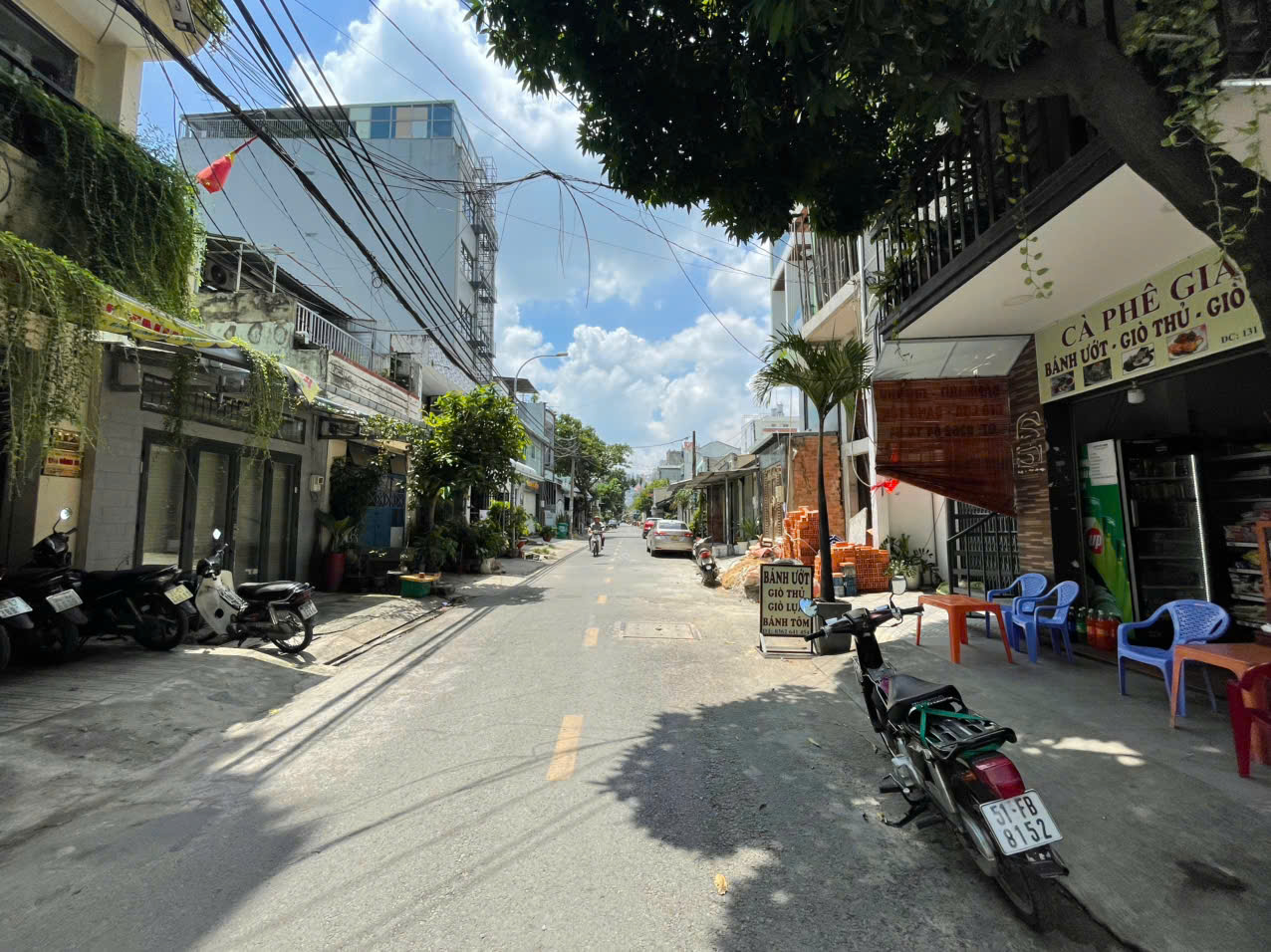 Mặt tiền kinh doanh sát bên AEON Tân Phú dt 5mx20m 1 lầu giá 9,3 tỷ