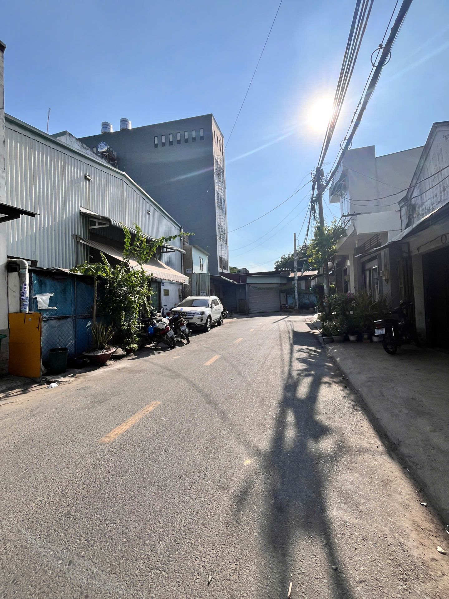 🏠 Bán Nhà Mặt Tiền Đường Số 13, Bình Hưng Hòa, Bình Tân - 5x20m, 9,35 Tỷ, Cấp 4 🔹 Địa chỉ: Đường