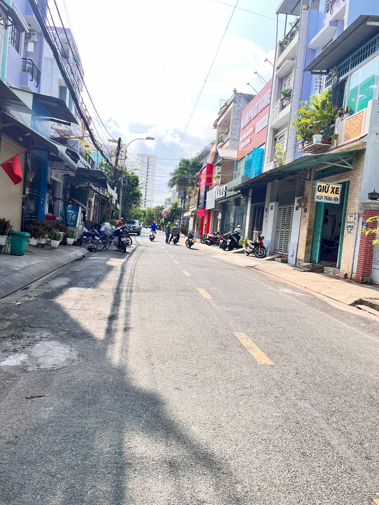 NHÀ MỚI -DỌN VÀO Ở NGAY MT ĐƯỜNG QUÁCH VŨ_P. HIỆP TÂN_TÂN PHÚ, DT: 4.15X21M, GIÁ: 16.4 TỶ TL