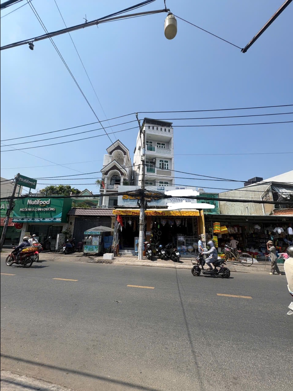 Cơ hội sở hữu nhà mặt tiền siêu bề thế nha quí anh chị , DT : 7,2x18 , kinh doanh đa ngành nghề 🥰