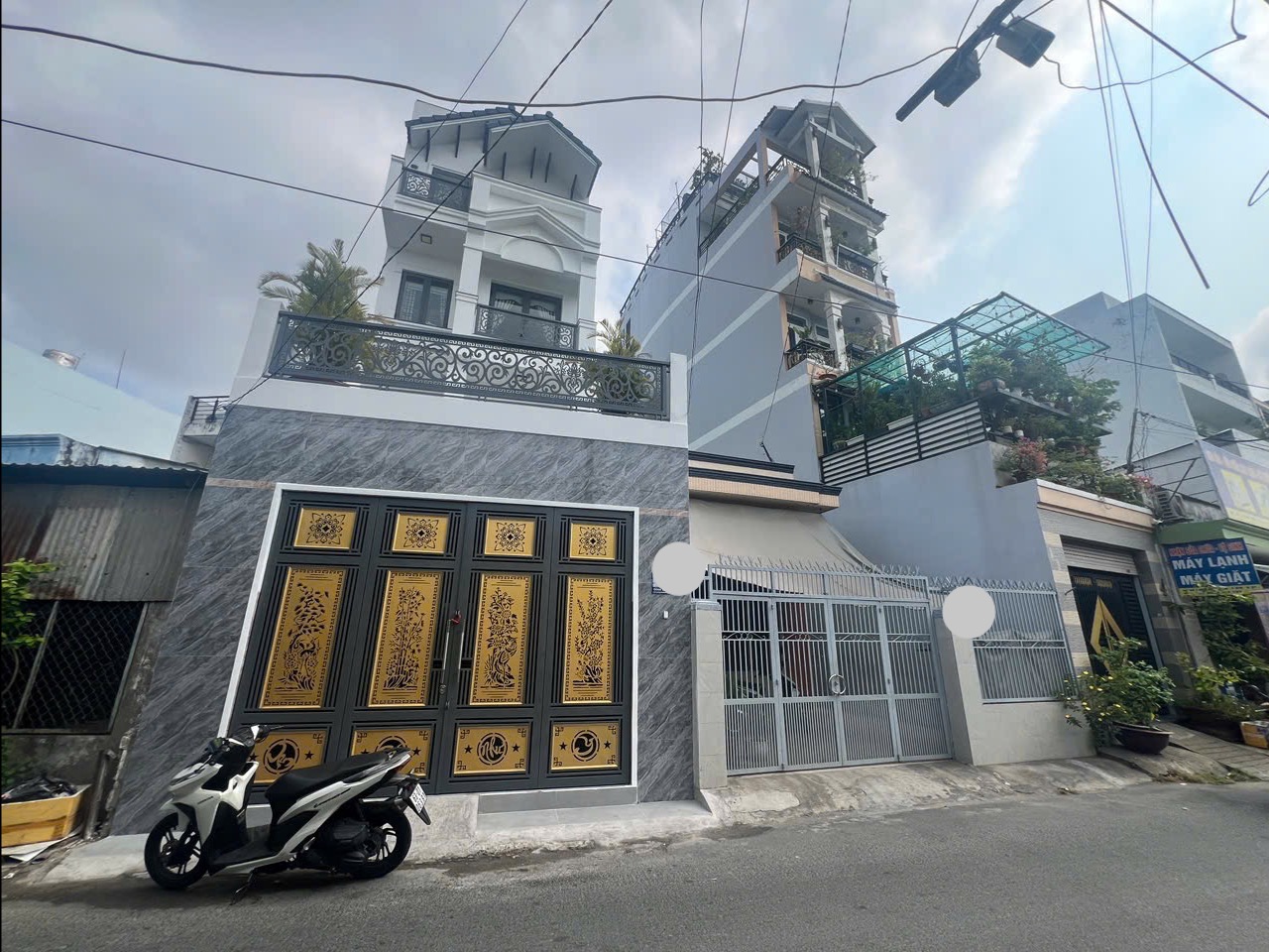 Nhà Mặt Tiền rộng bề thế chỉ 9t99 TL, DT:5x18 thích hợp cho thuê CHDV hoặc giữ tài sản