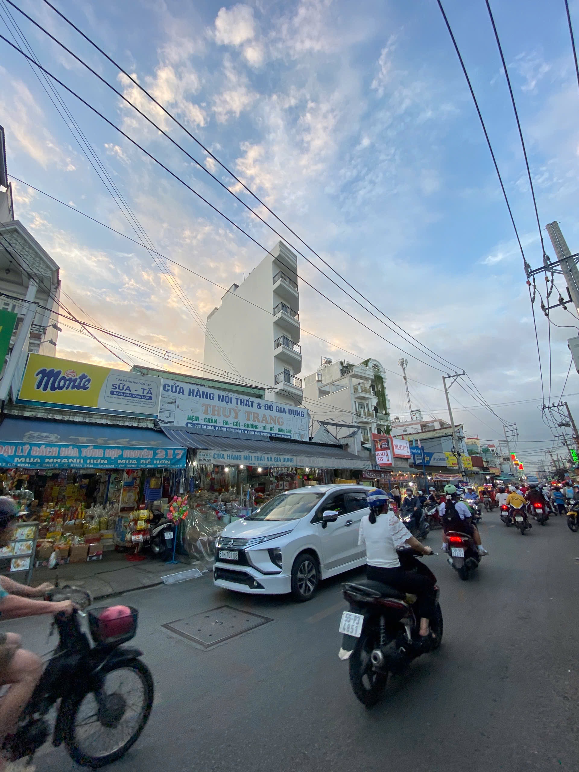 🔥HÀNG NGỘP - MẶT TIỀN KINH DOANH ĐƯỜNG GÒ XOÀI VỊ TRÍ ĐẸP - 4X18,6M - TRỆT 3 LẦU - GIÁ 10,8 TỶ