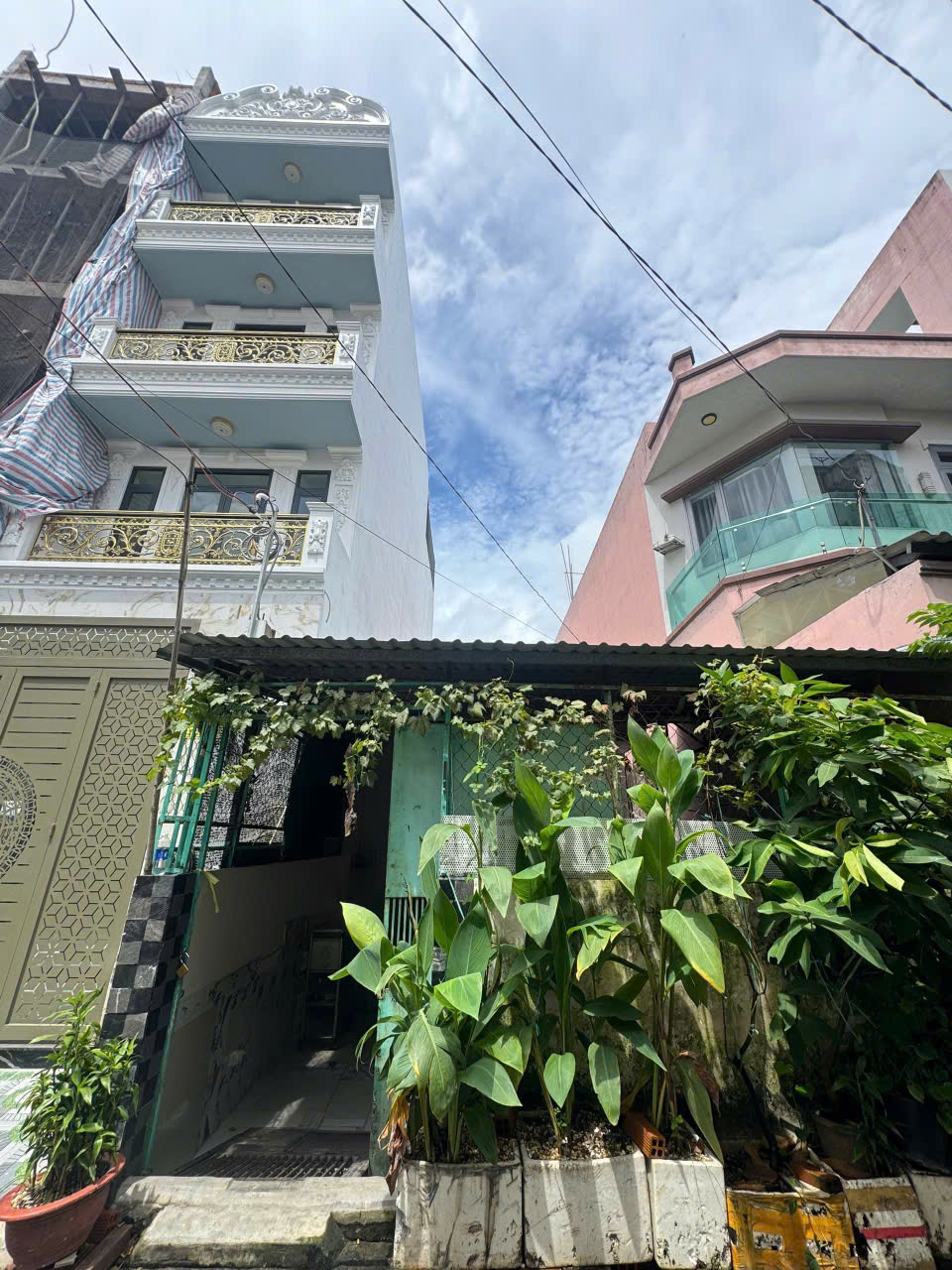 BÁN NHÀ CẤP 4 1/ LÊ VĂN QUỚI 5X21M HẺM XE HƠI GIÁ 7.3 TỶTL