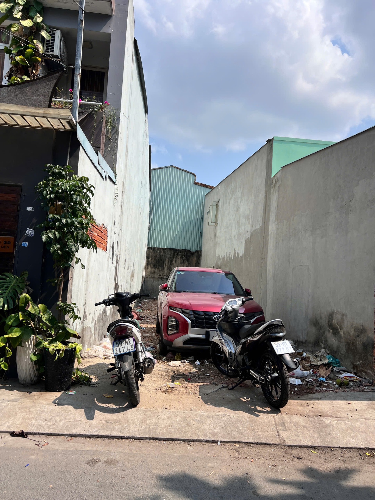 Đất DT đẹp siêu rộng 4x23 thích hợp cho anh chị về xây mới hoặc cho thuê CHDV hoặc giữ tài sản