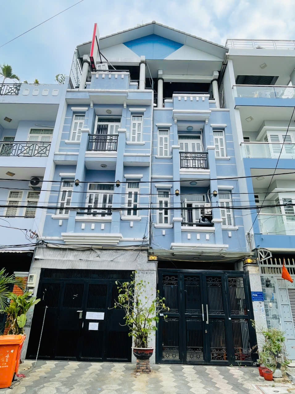 🔥 SIÊU PHẨM CHDV - TÔ HIỆU (8X18M) - 16 PHÒNG - THU NHẬP 70TR/TH - GIÁ 19 TỶ 🔥