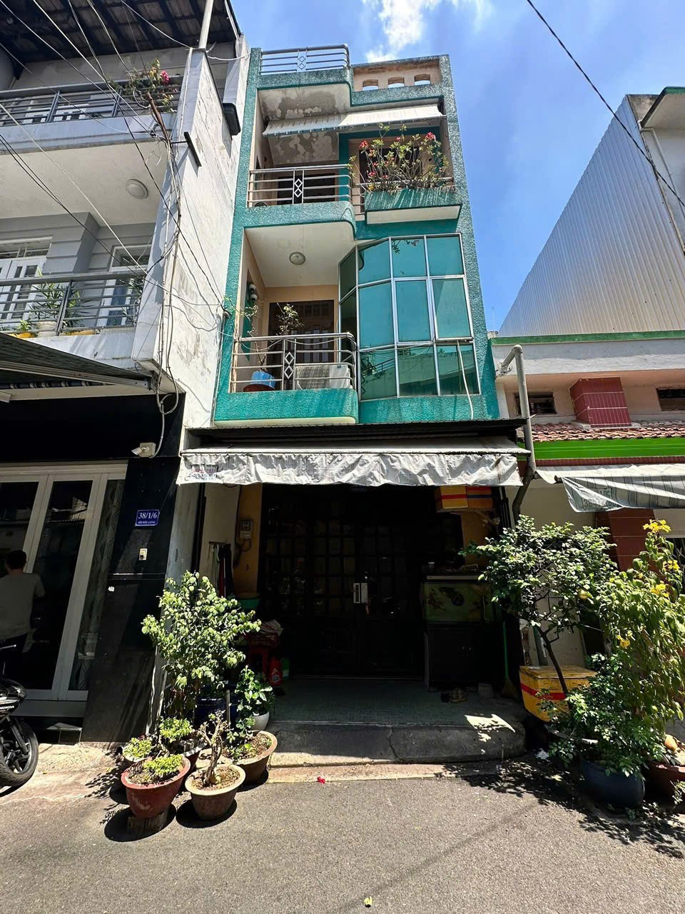 ​🏡 CƠ HỘI AN CƯ TẠI TRUNG TÂM TÂN PHÚ – NHÀ ĐẸP 2 LẦU HẺM XE HƠI THÔNG ĐỘC LẬP GIÁ : 5,9 TỶ