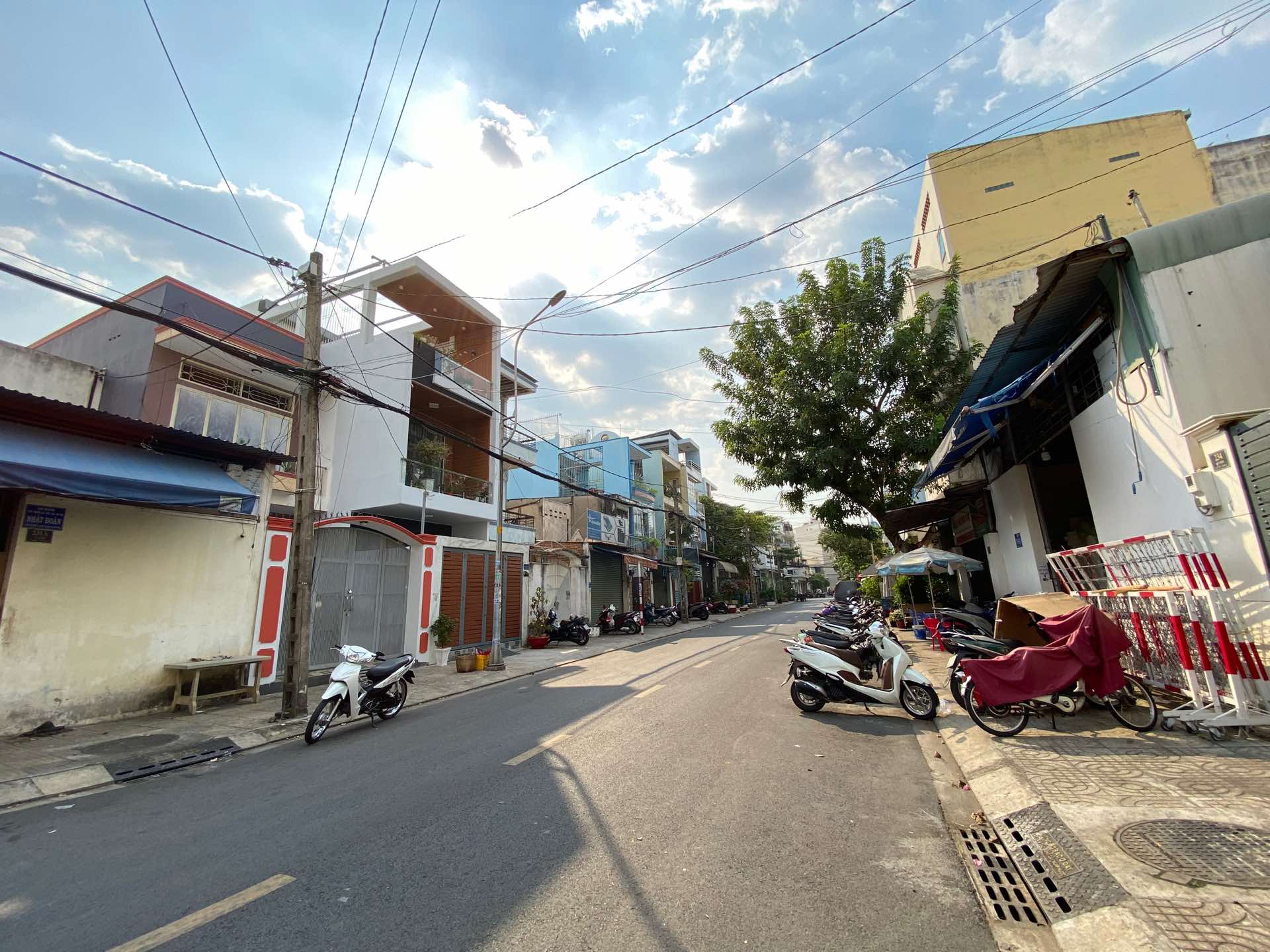 Bán nhà đường Lê Lâm, Phú Thạnh, Tân Phú – Đất trống đẹp – 12.2 tỷ