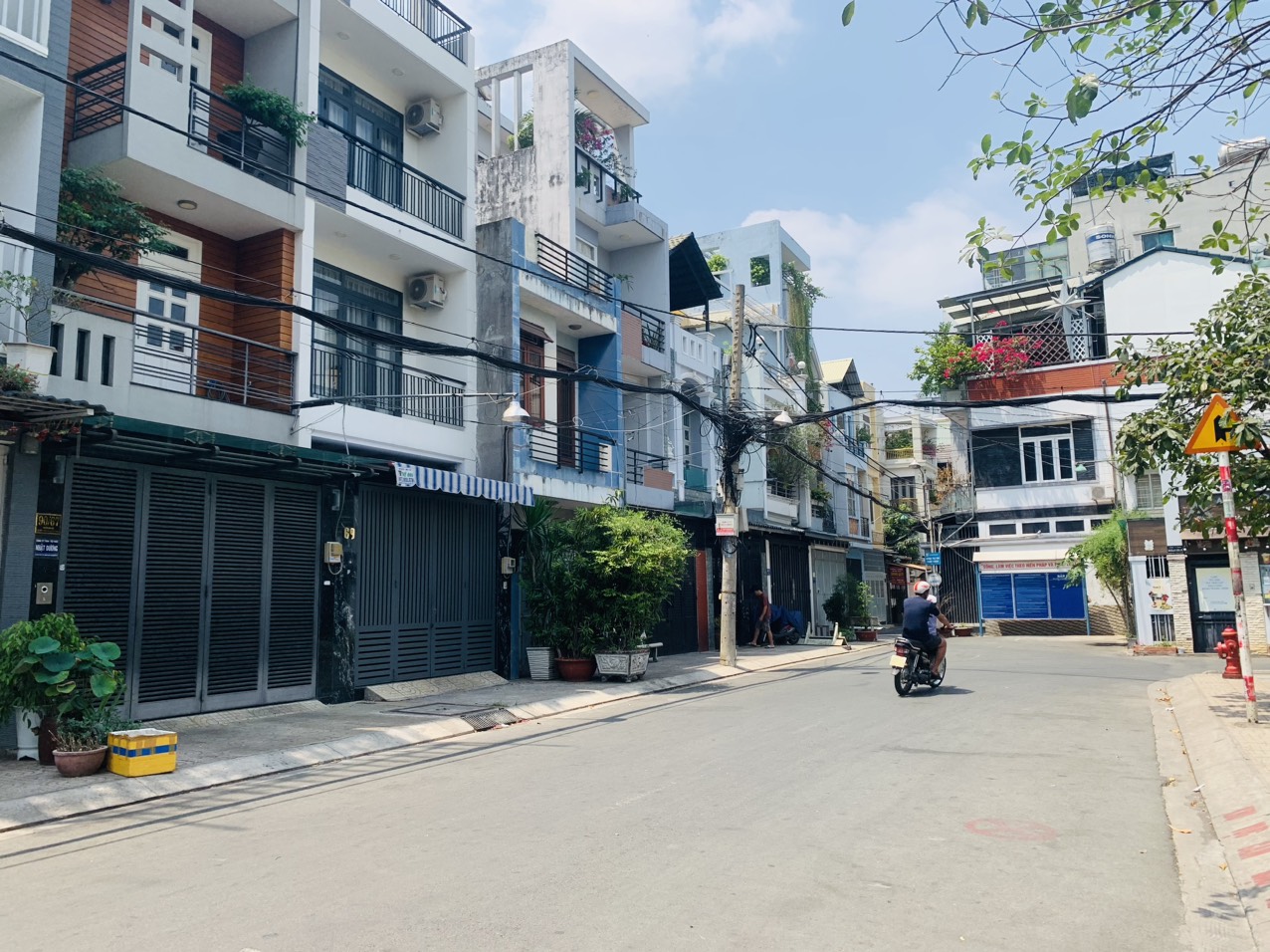 TÔI CẦN BÁN NHÀ 90/29 TRẦN VĂN ƠN HXH 10M 4.5x18m 11.6 TỶ